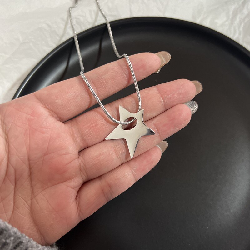 Choker-Halskettenkollektion im Vintage-Stil mit Gothic-Charm