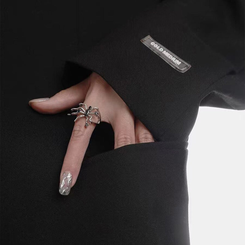 Trendy, von der Gotik inspirierte, verstellbare Ringkollektion für Damen