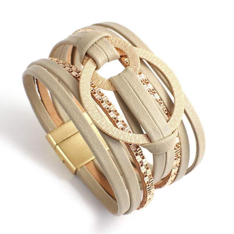 Mehrlagige Boho-Armbänder mit runder Schnalle