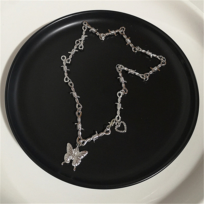 Choker-Halskettenkollektion im Vintage-Stil mit Gothic-Charm