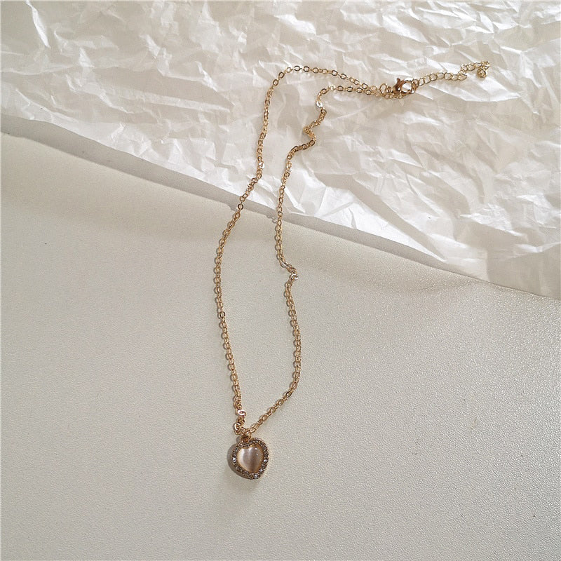 Von Faircycore inspirierte Choker-Halsketten-Kollektion