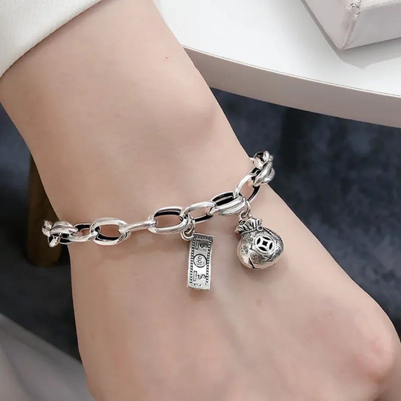 Chavri - Komplizierte Thai Silber Armbänder