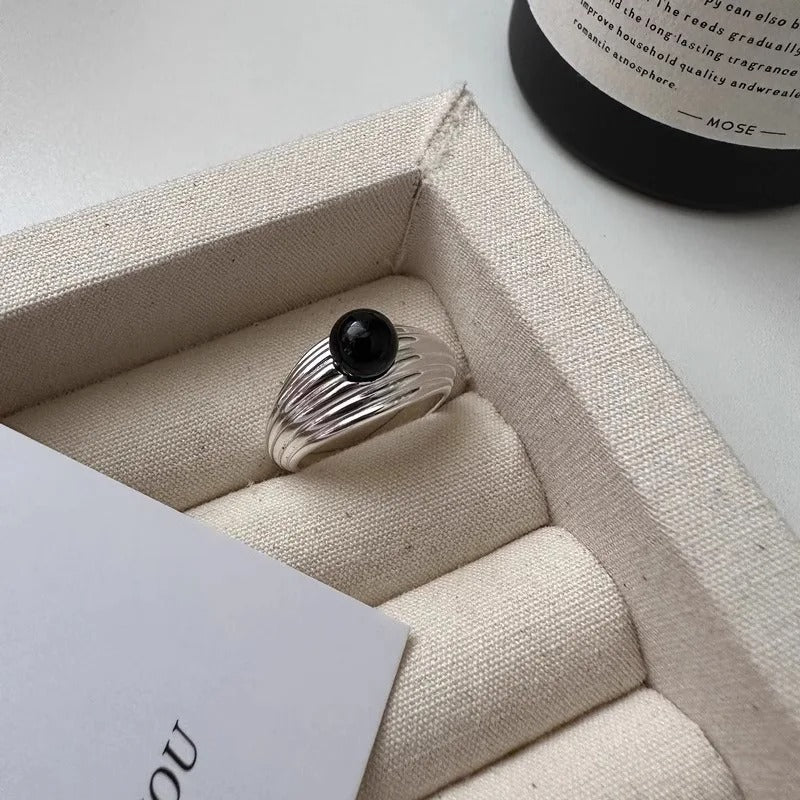 Chavri - Geometrische Steinringe