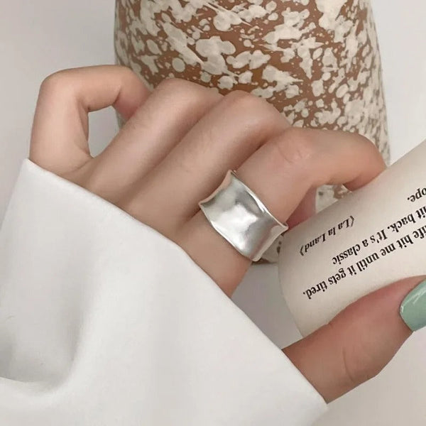 Carmiora - Retro inspirierter Ring