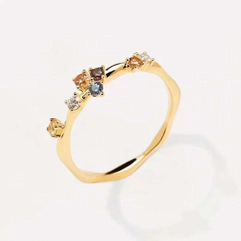 Carmiora - Bezaubernder Zirkonia-Charm-Ring