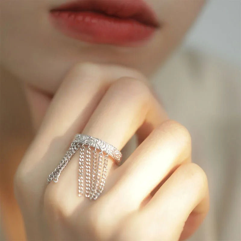 Chavri - Punkige Quasten-Ringe