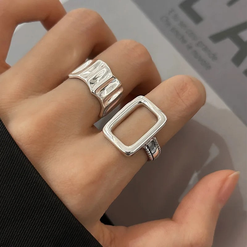 Carmiora - Geometrische elegante Ringe