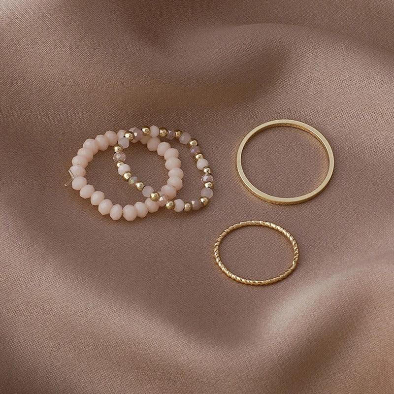 Carmiora - Zeitlose Ringe mit Kristallperlen