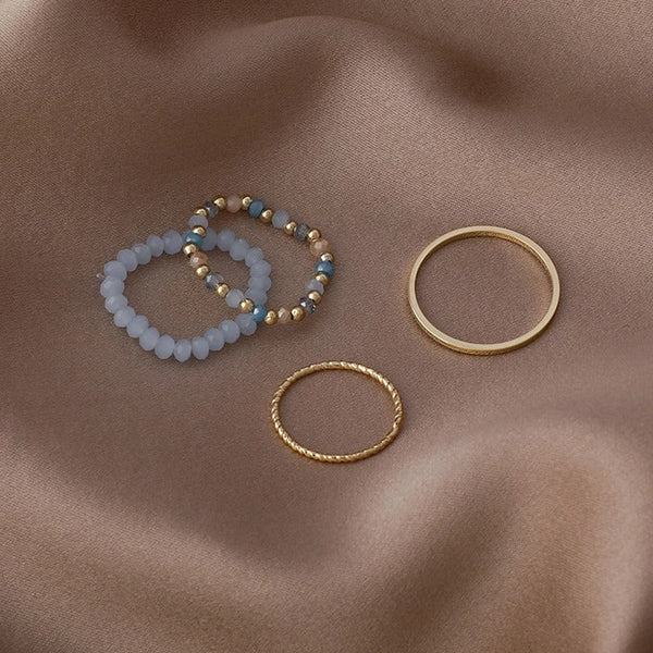 Chavri - Zeitlose Ringe mit Kristallperlen