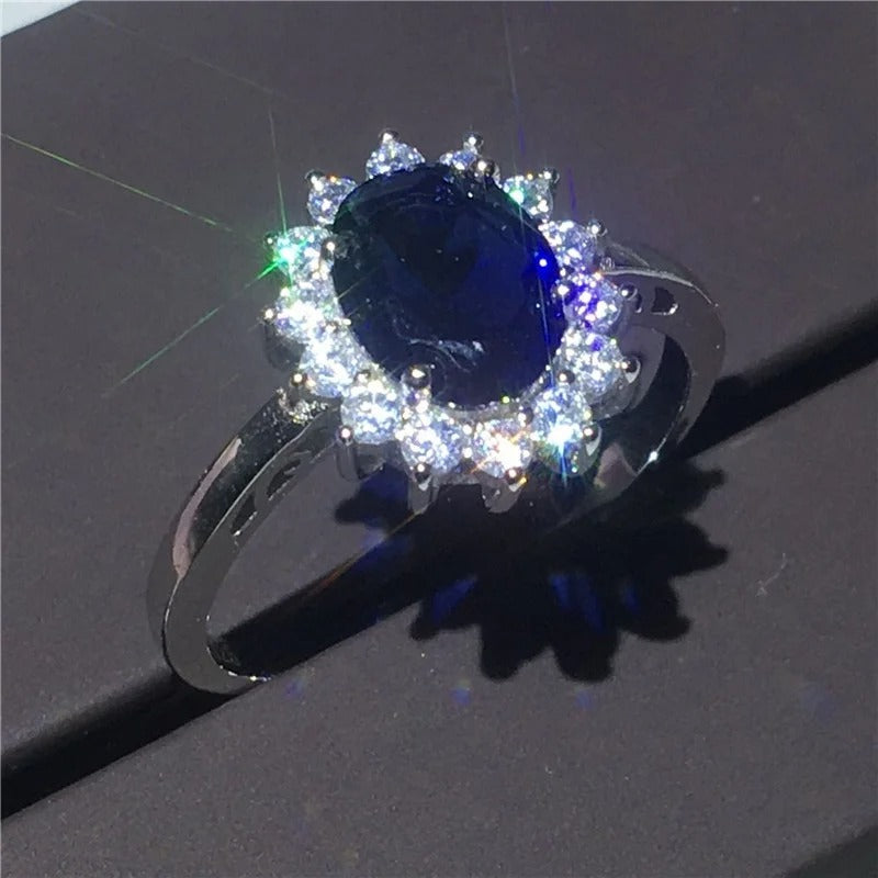Carmiora - Luxuriösen Zirkonia-Ring