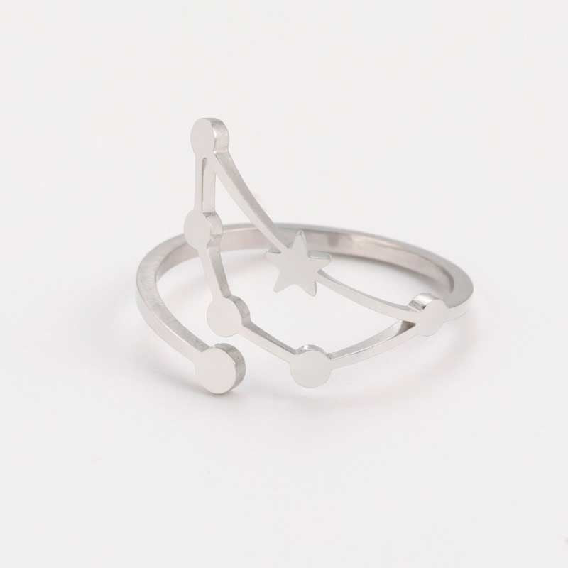 Minimalistische verstellbare Ringe aus Edelstahl mit Sternbild