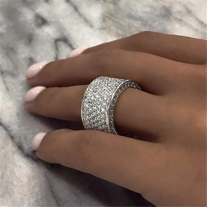 Carmiora - CZ funkelnder Ehering Ring