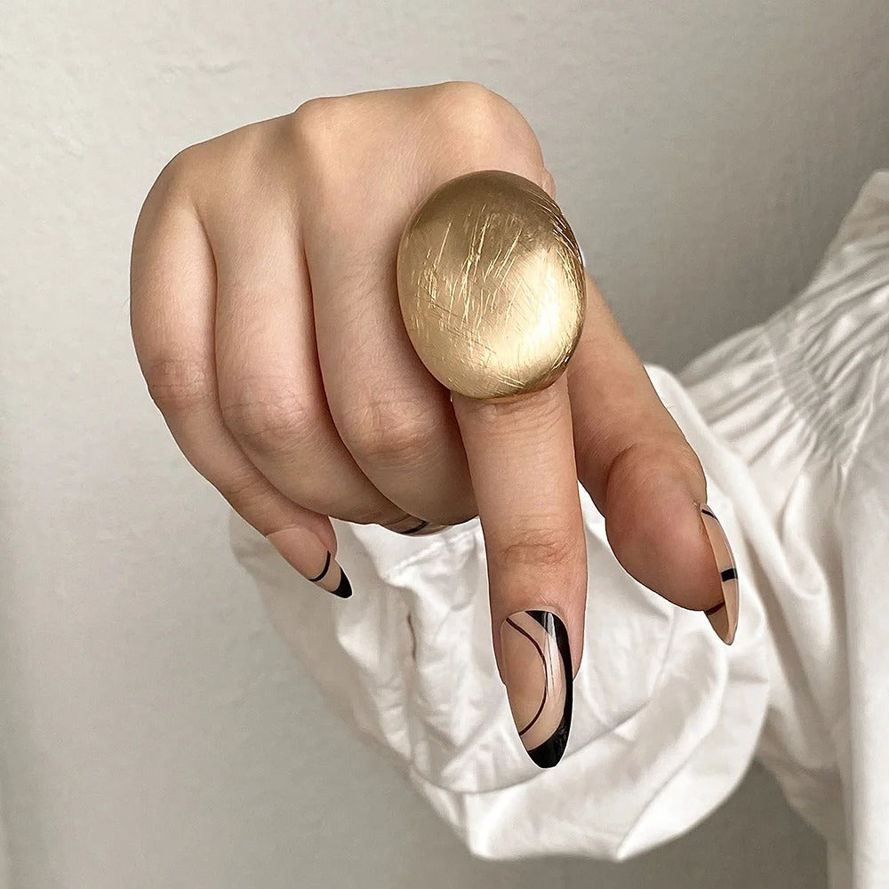 Carmiora - Moderner künstlerischer Ring