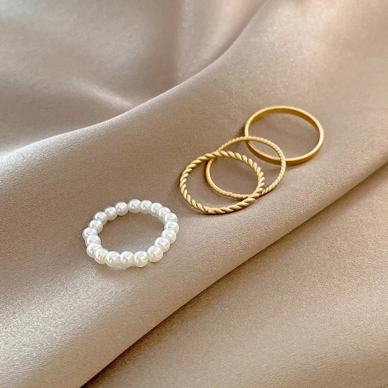 Chavri - Zeitlose Ringe mit Kristallperlen