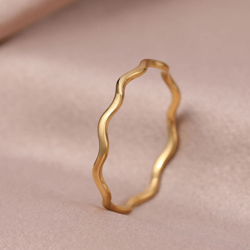 Carmiora - Exquisit Meereswellen-Ring