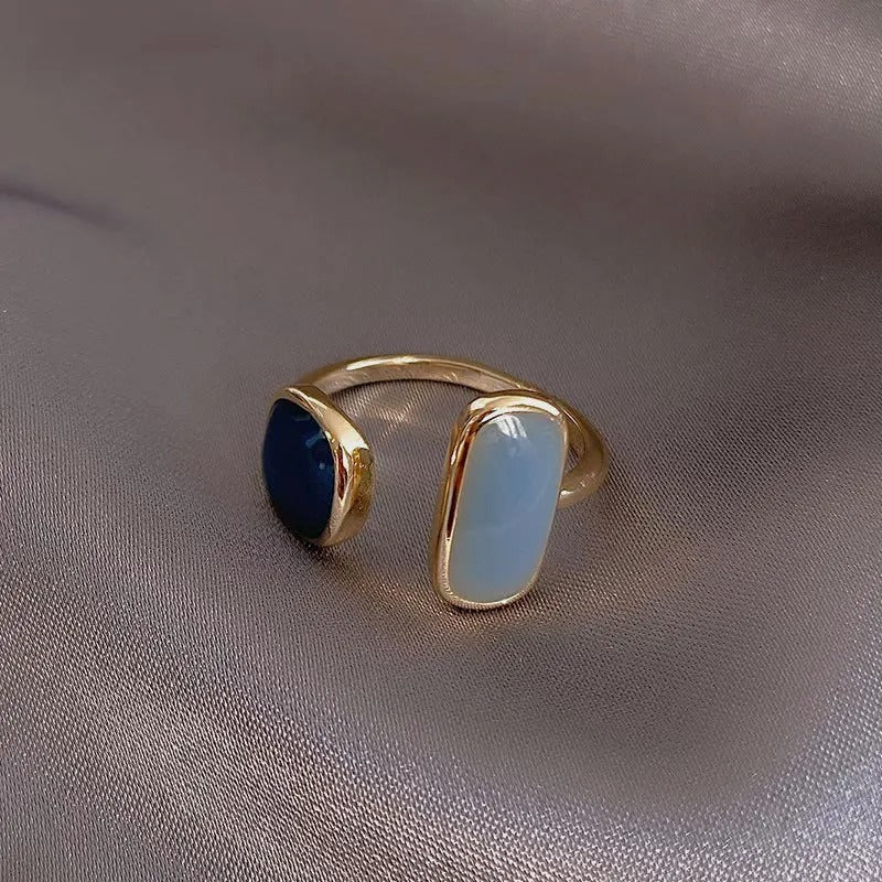 Carmiora - Vintage Vibe Quadratischer Ring