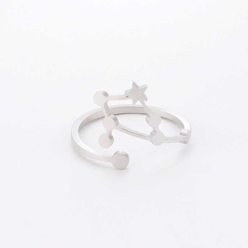 Minimalistische verstellbare Ringe aus Edelstahl mit Sternbild