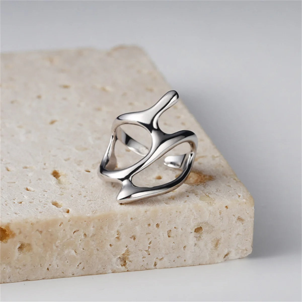 Carmiora - Geometrischer Offener Ring