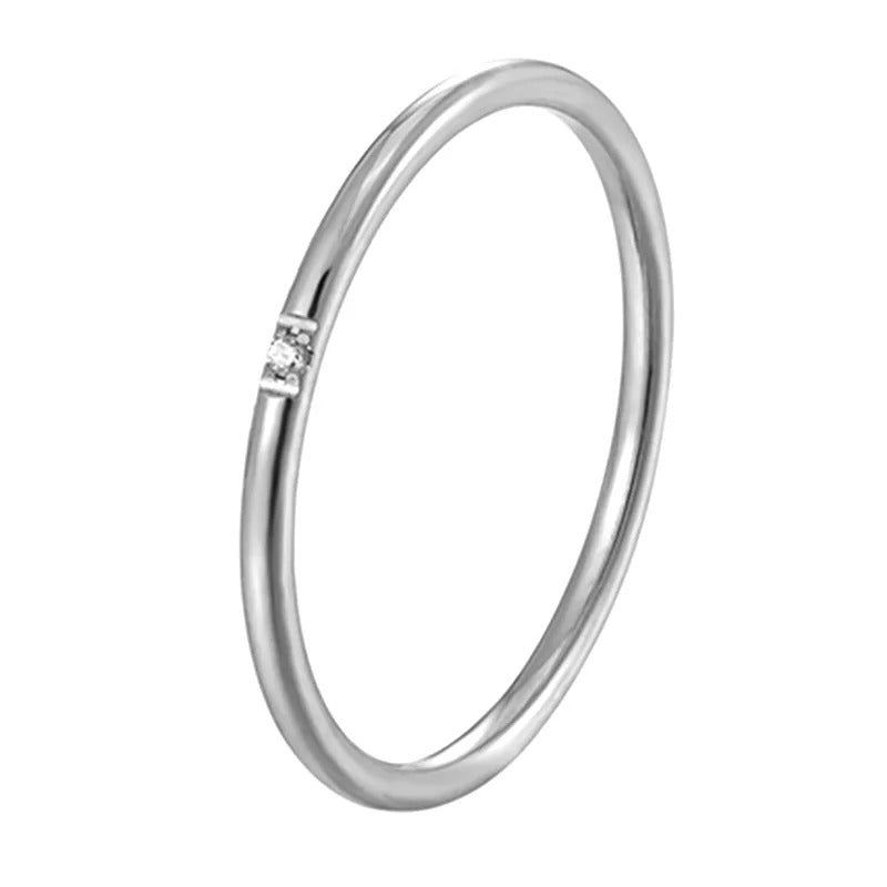 Carmiora - Zarter CZ-Glanz Fingerring