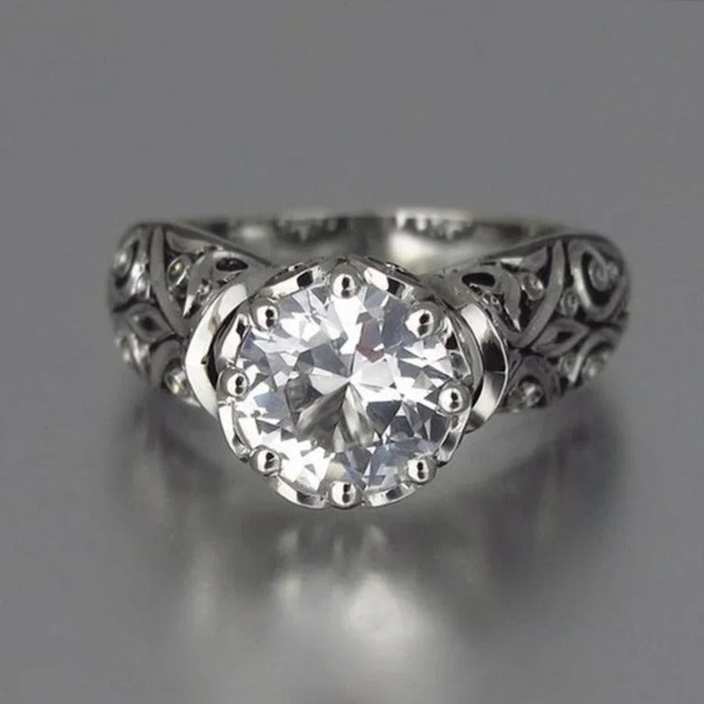 Carmiora - Zeitlos eleganter Verlobungsring