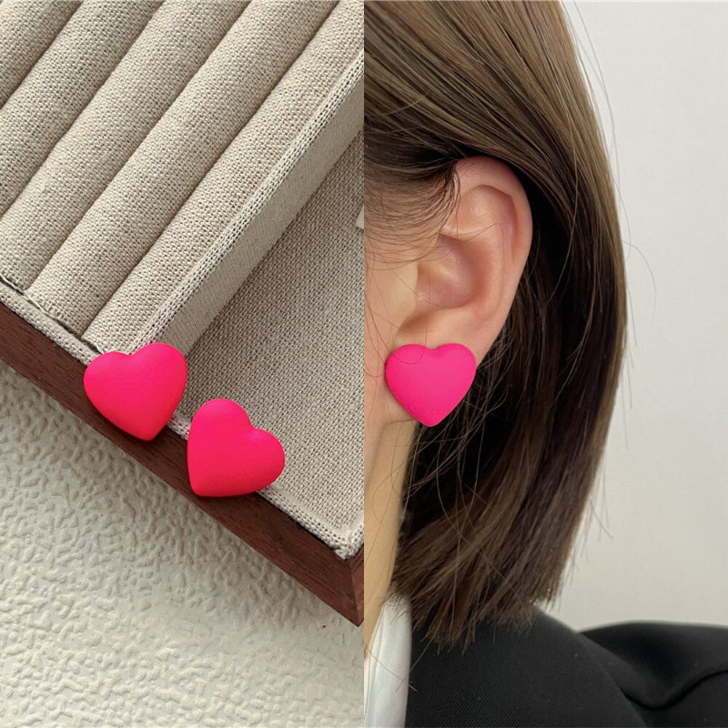 „Everything is Pink“-Kollektion geometrischer Statement-Ohrringe