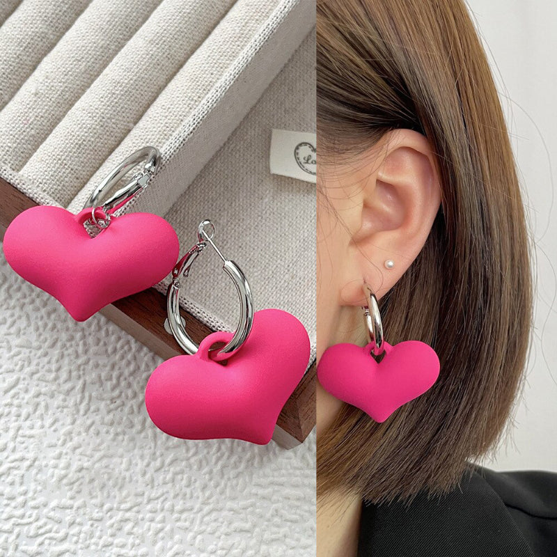 „Everything is Pink“-Kollektion geometrischer Statement-Ohrringe