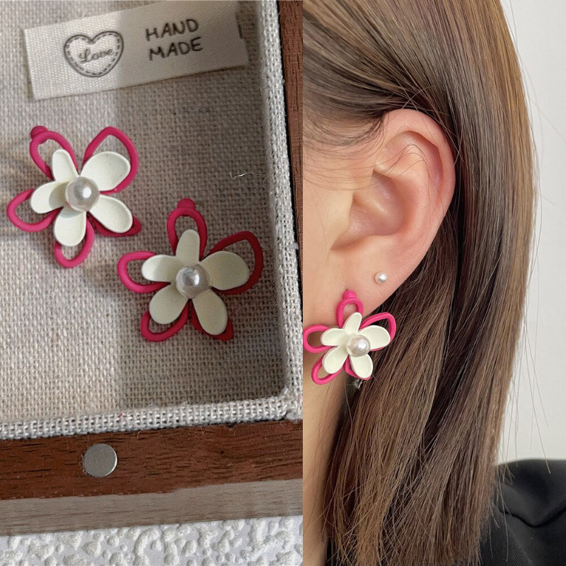 „Everything is Pink“-Kollektion geometrischer Statement-Ohrringe