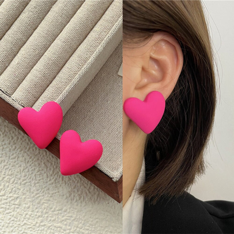 „Everything is Pink“-Kollektion geometrischer Statement-Ohrringe