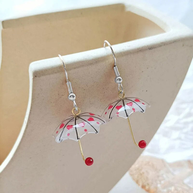 Verspielte kleine Regenschirm-Ohrhänger