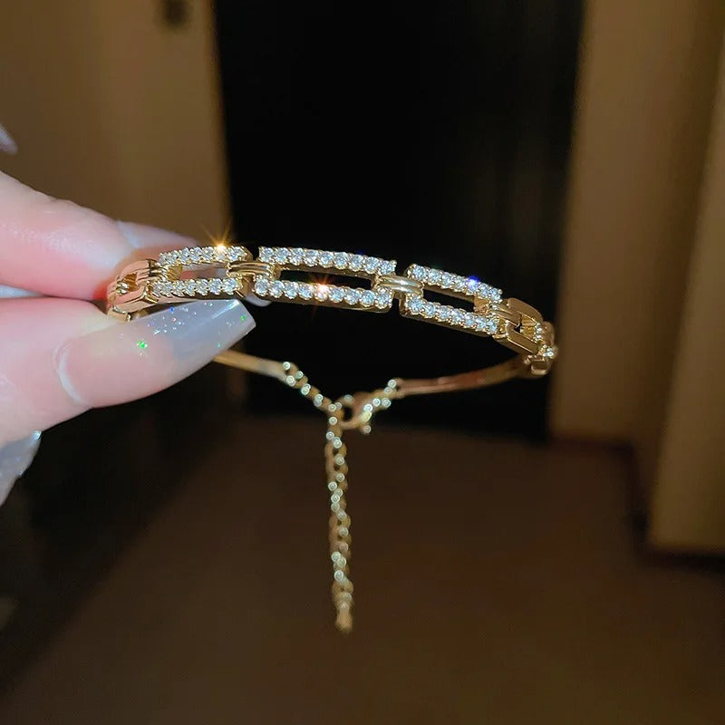 Carmiora - Luxus-Mode-Armband