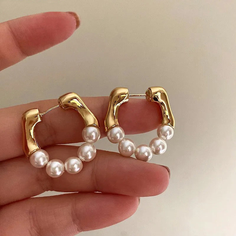 Creolen im Vintage-Stil mit grünen Perlen für Damen