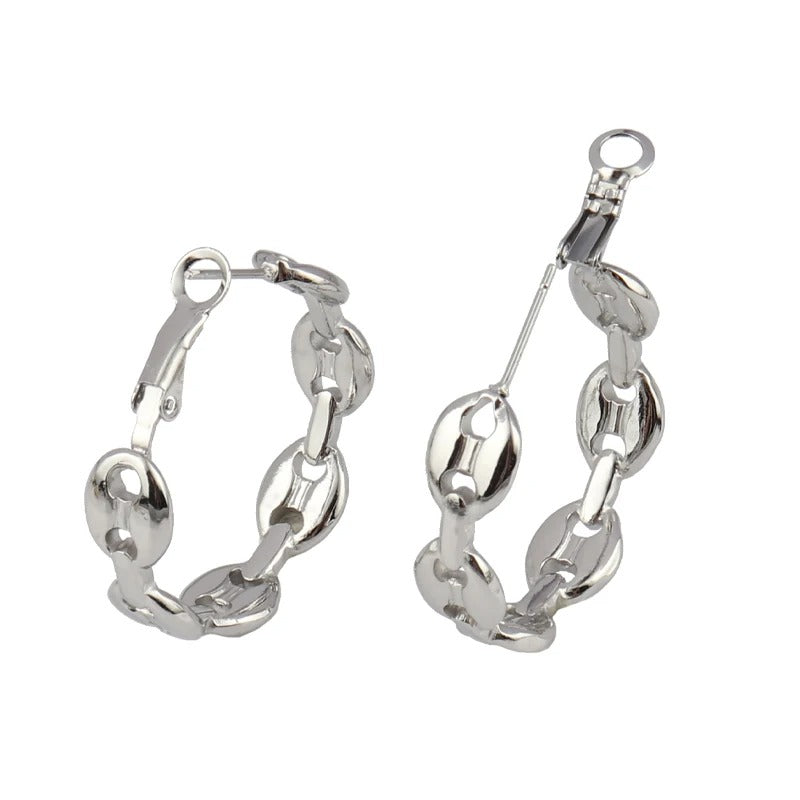 Chavri - Zeitlose Hoop-Ohrringe