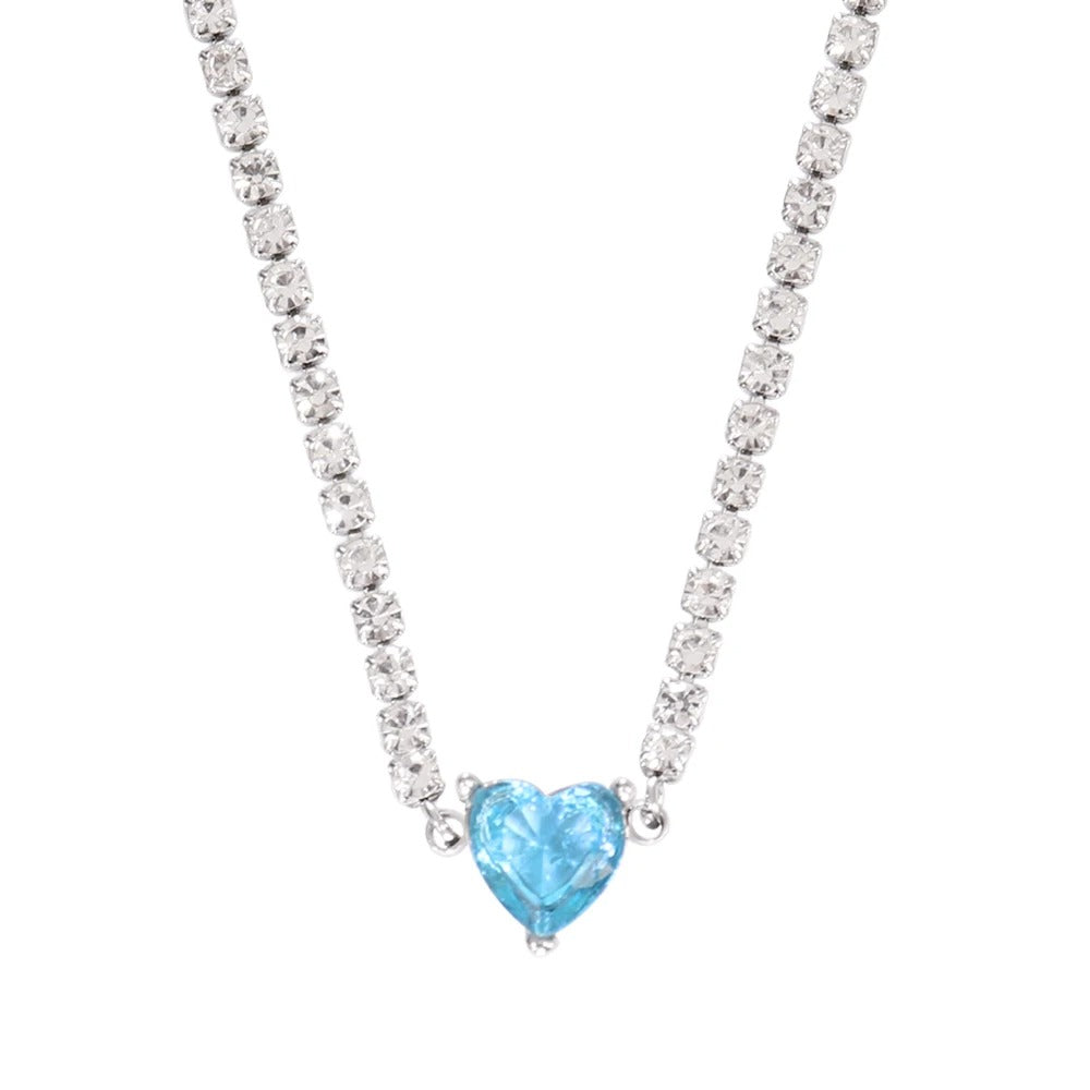 Carmiora - Glitzernde Herz-Zirkon-Halskette