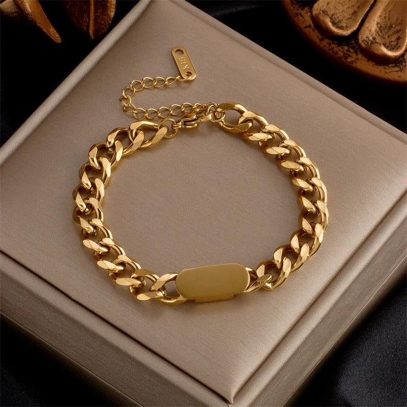 Carmiora - Elegantes Armreif-Armband