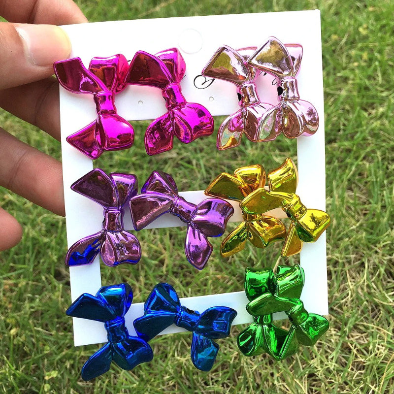 6 Paar Ohrstecker-Set aus Acryl in Metallic-Farben
