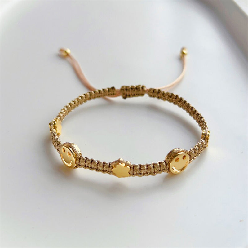 Handgemachte geflochtene Armbänder im Bohemian-Stil mit Ozean-Flair