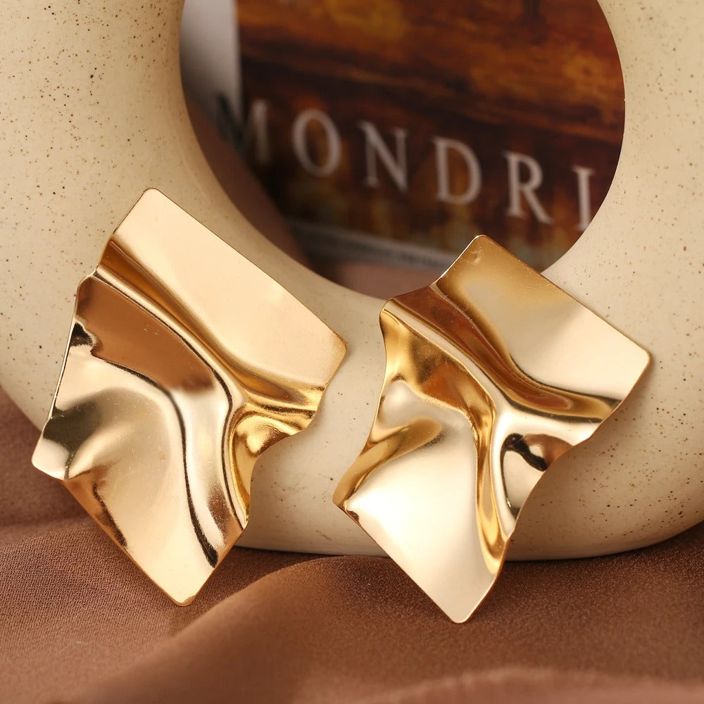 Chavri - Geometrische Statement-Ohrringe