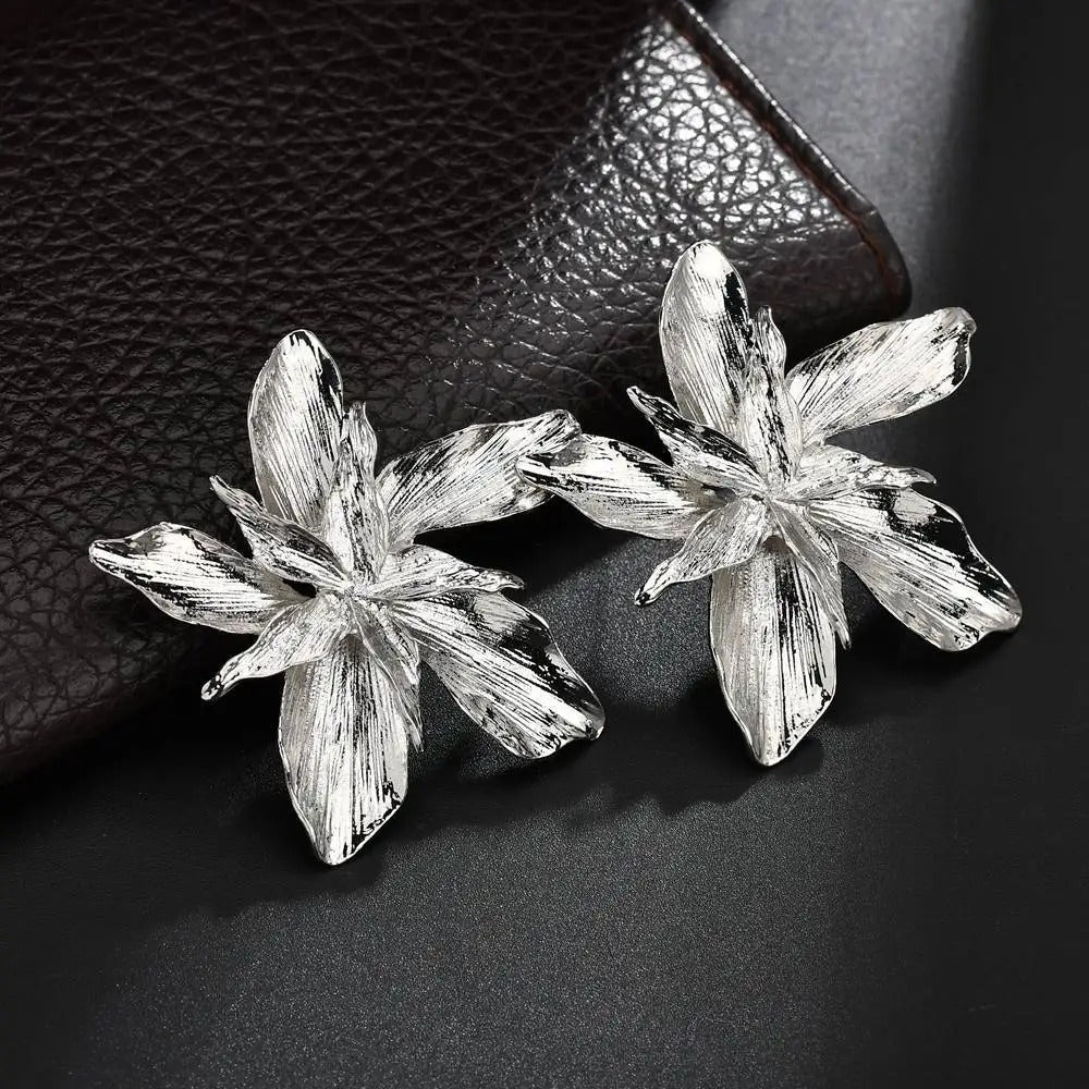 Carmiora - Elegante Statement-Ohrstecker