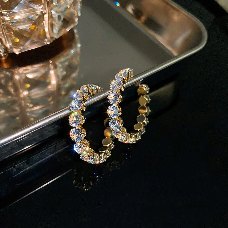 Carmiora - Glitterring Crystal Hoop Ohrringe