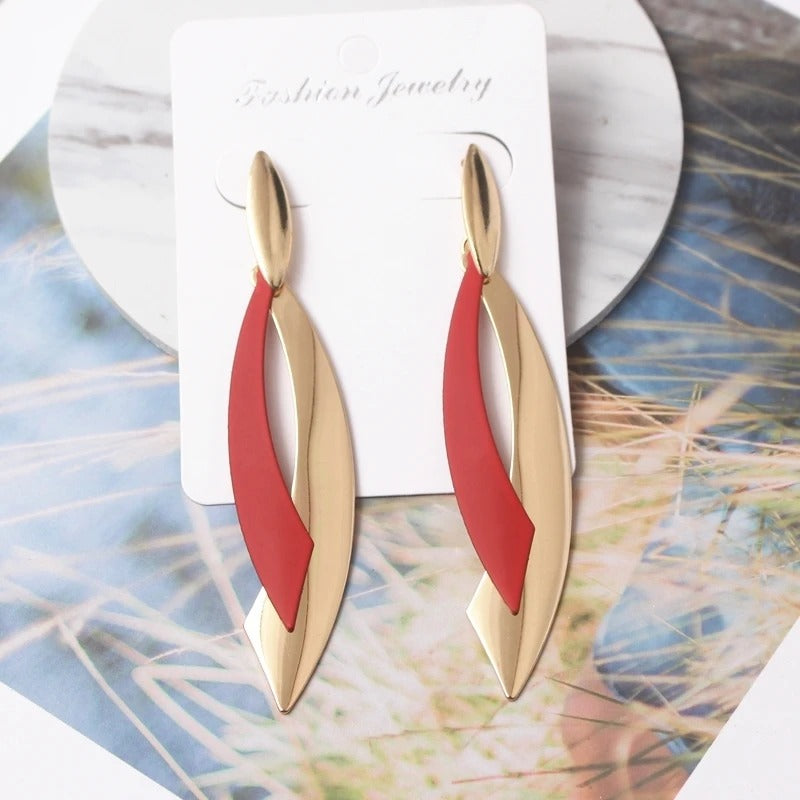 Statement-Ohrringe mit geometrischen Blattmotiven für Damen