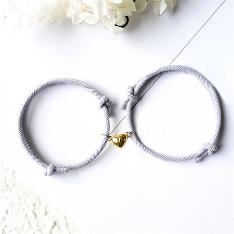 2 Stück magnetische Anziehungskraft herzförmige Paar passende Armbänder