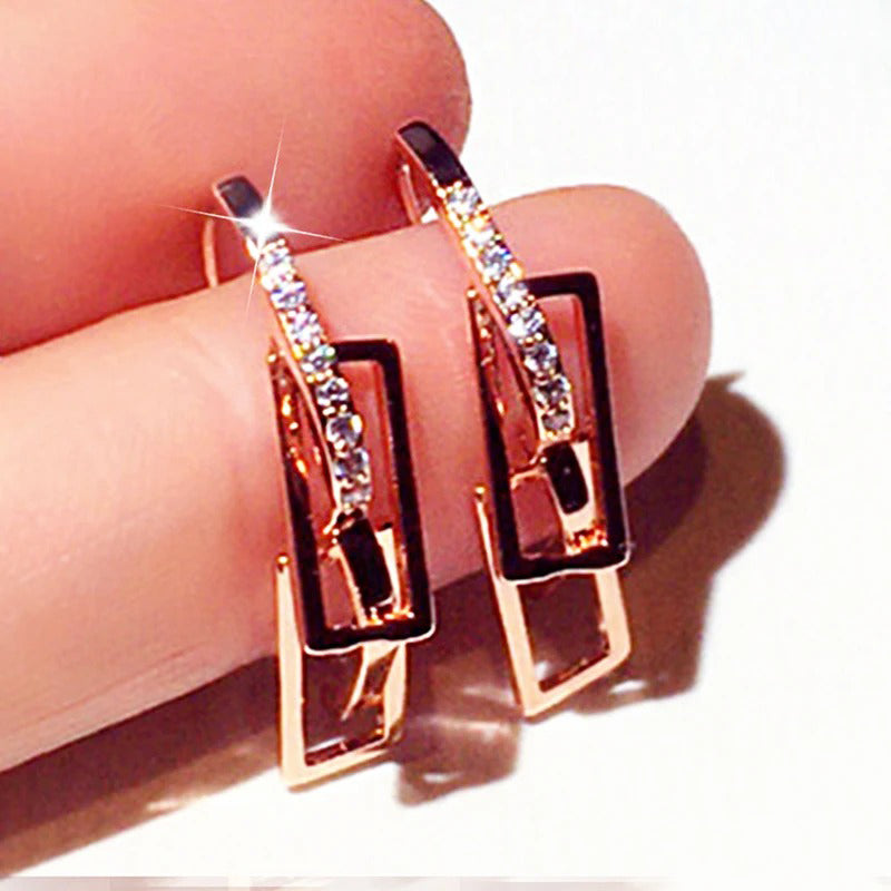 Exquisite geometrische Ohrringe mit Zirkonia