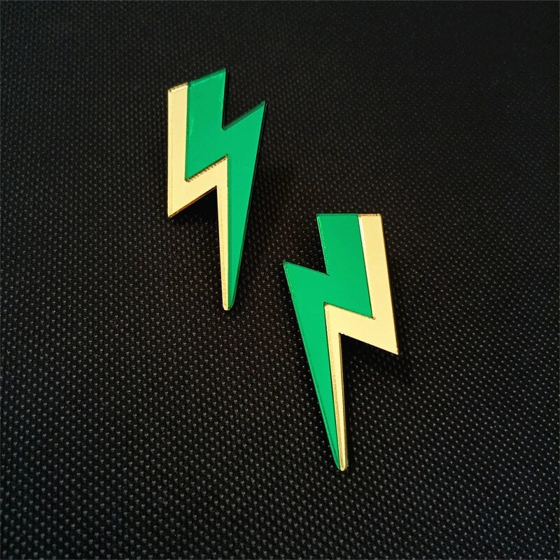 Mehrfarbige Glitzer-Ohrstecker aus Acryl mit Blitz