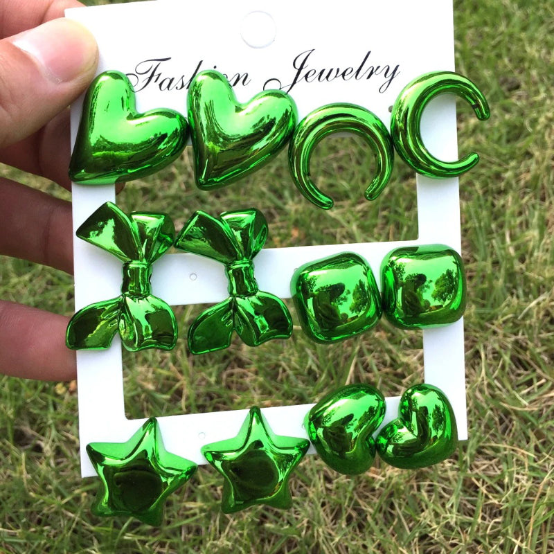 6 Paar Ohrstecker-Set aus Acryl in Metallic-Farben