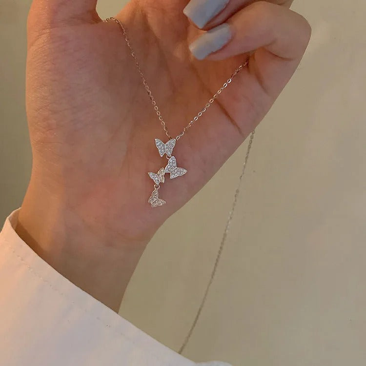 Chavri - Anhänger Schmetterling Anhänger-Halskette