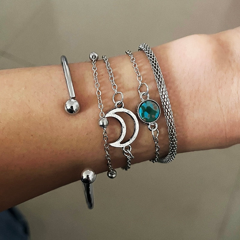 Mehrlagige, dick vergoldete Kettenarmbänder