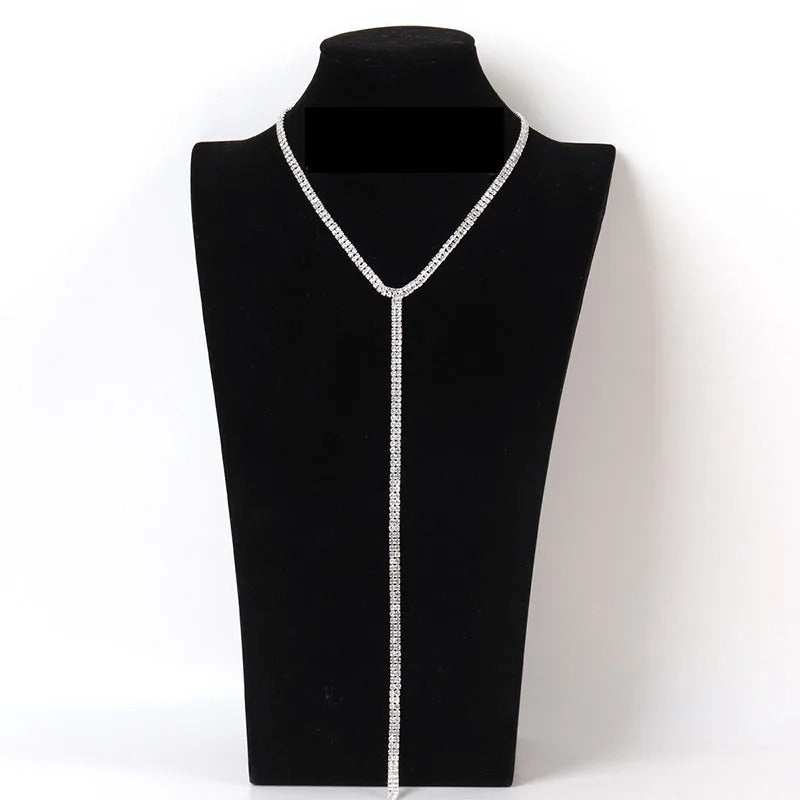 Chavri - Luxuriöse Strass-Halskette