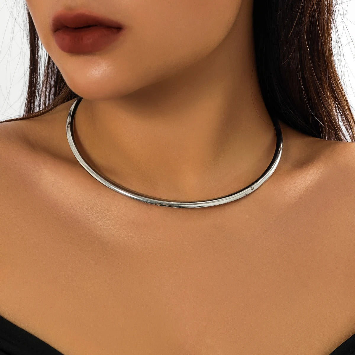 Carmiora - Polierte runde Metall-Halskette