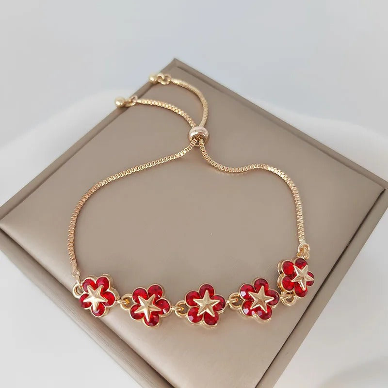 Carmiora - Kristall Gänseblümchen Blumenarmband