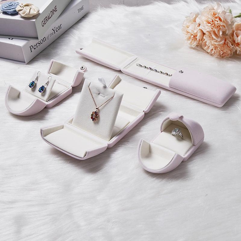 Schmuckschatulle aus Samt